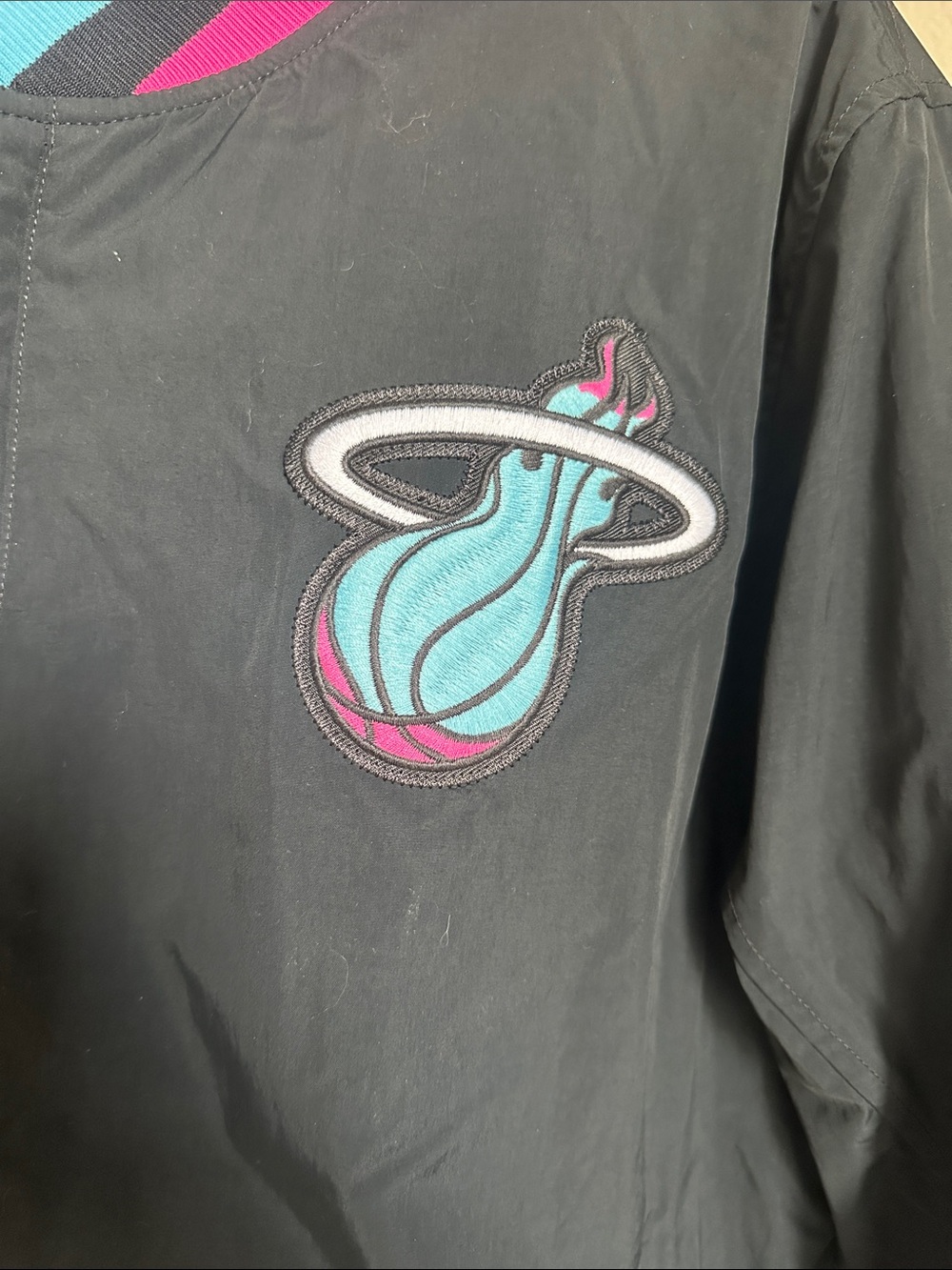 Miami Heat Basketball Miami Vice Jacket M - Picture 2 of 5